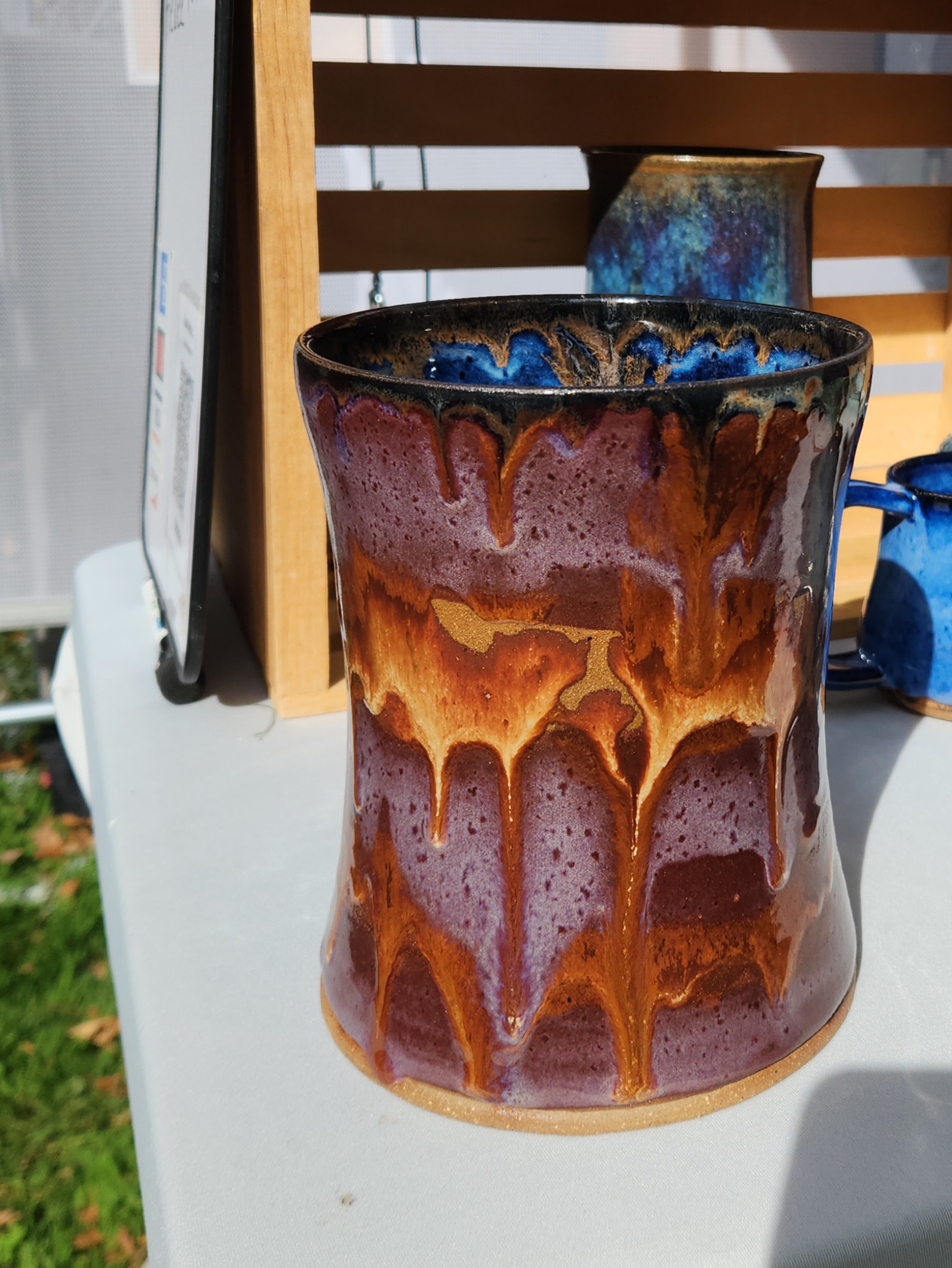 Light & Night Utensil holder