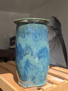 Tide green vase